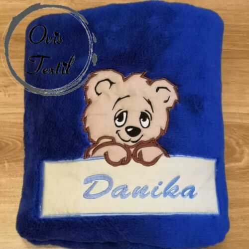 Macis névvel hímzett Cosy takaró